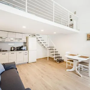  Apartmán V12